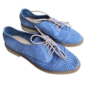 Clarks Somerset Oxford Womens 8.5 M Baby Blue Perforated Leather Nubuck Shoes